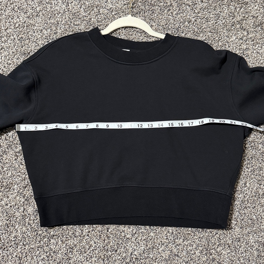Lululemon Perfectly Oversized Cropped Crew - French Terry - Picture 10 of 10
